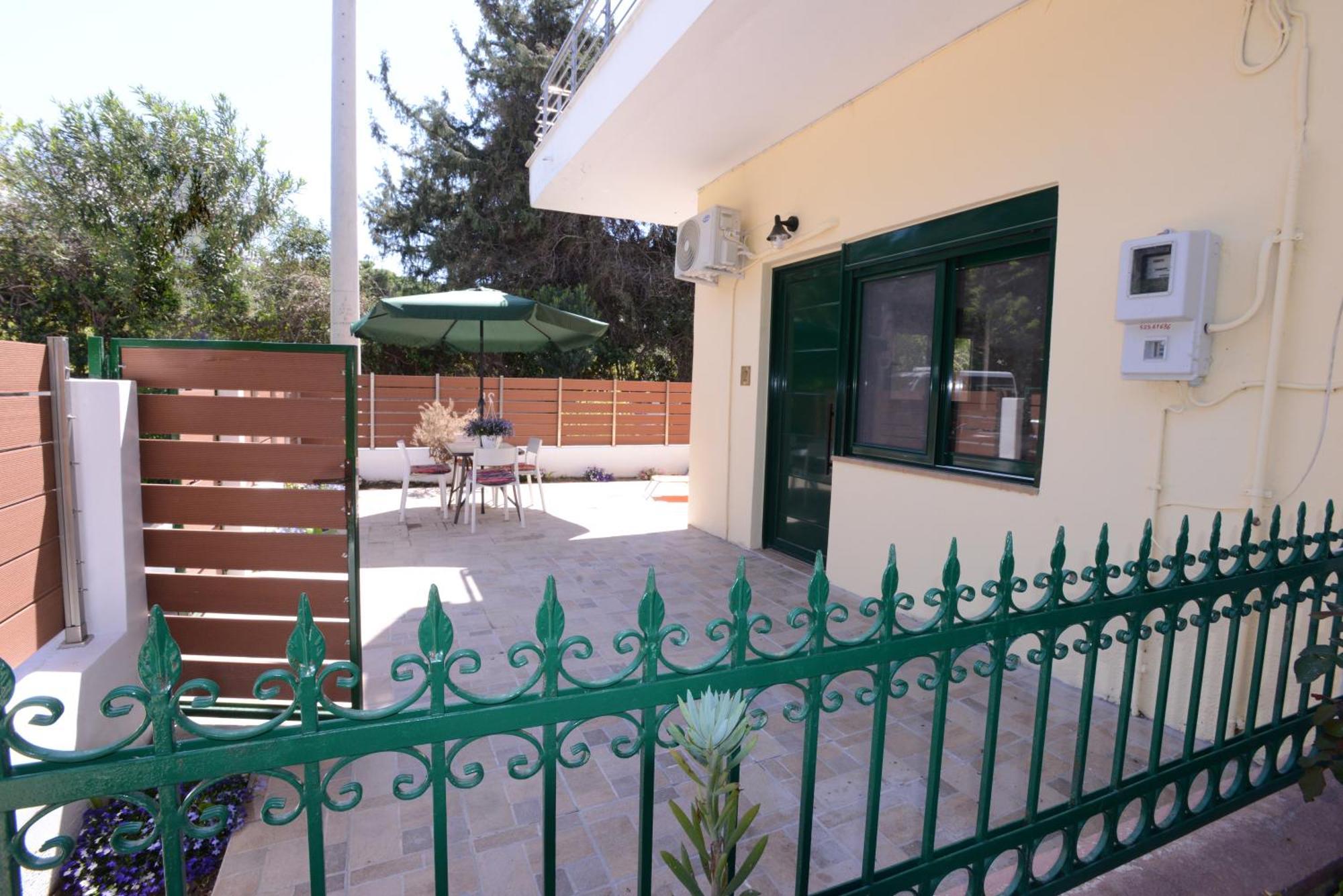 Petit Bijou Appartamento Rhodes City Bagian luar foto